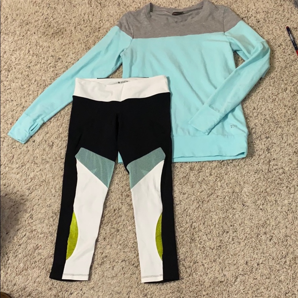 Splits59 workout set 💕💙💕💙